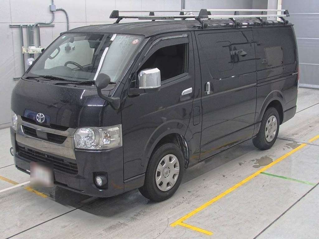 Hiace Super GL Dark Prime 2021